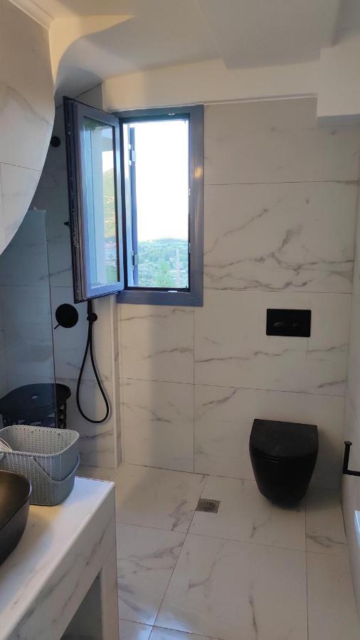 ואסיליקי Calionas Suites חדר תמונה